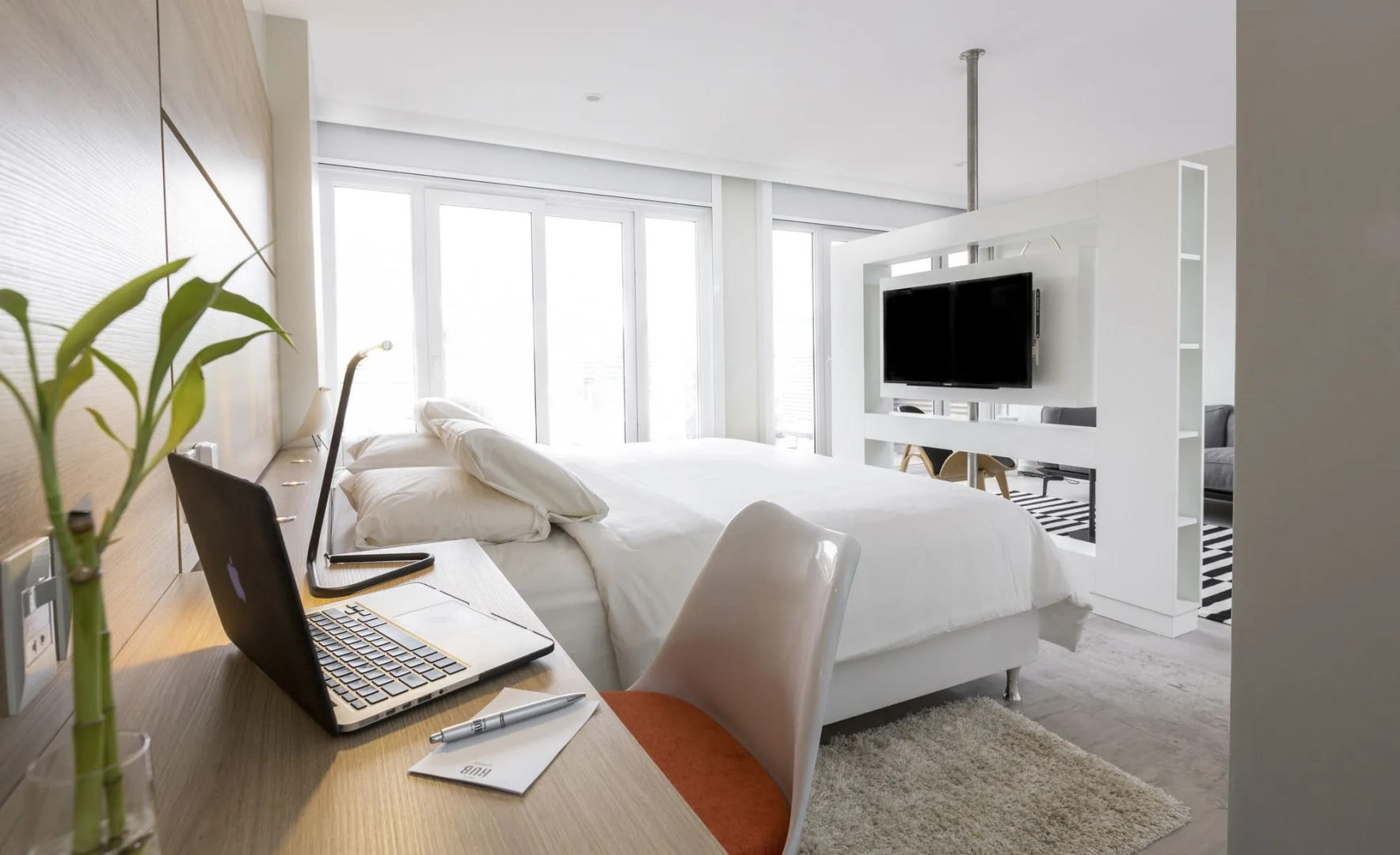 Photo - The Hub Urban Hotel