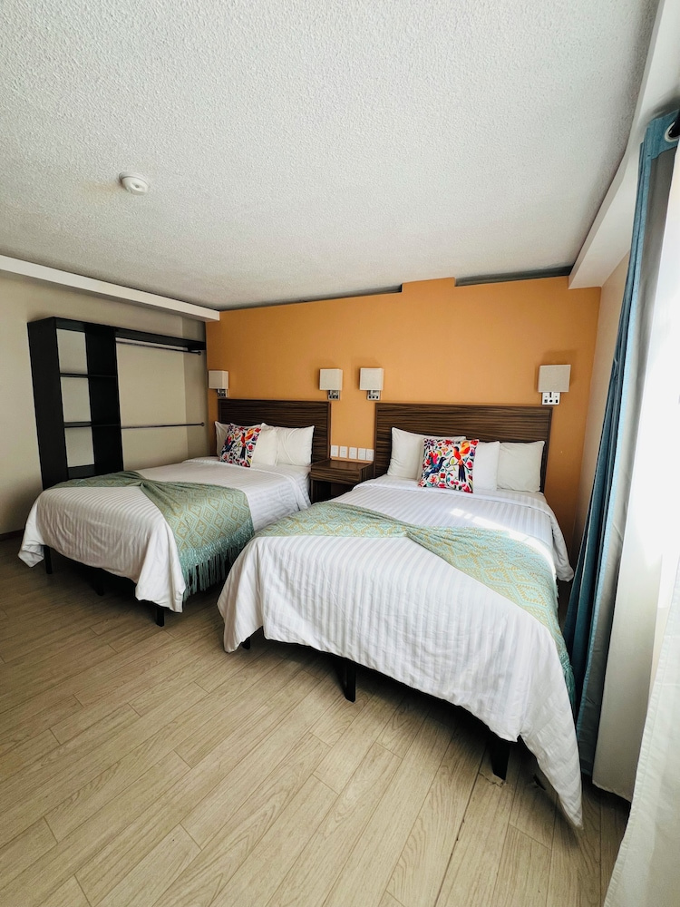 Foto - Suites Del Jardin Principal