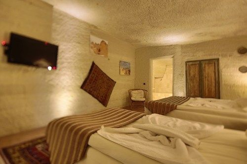 Photo - Kayatas Cave Suites