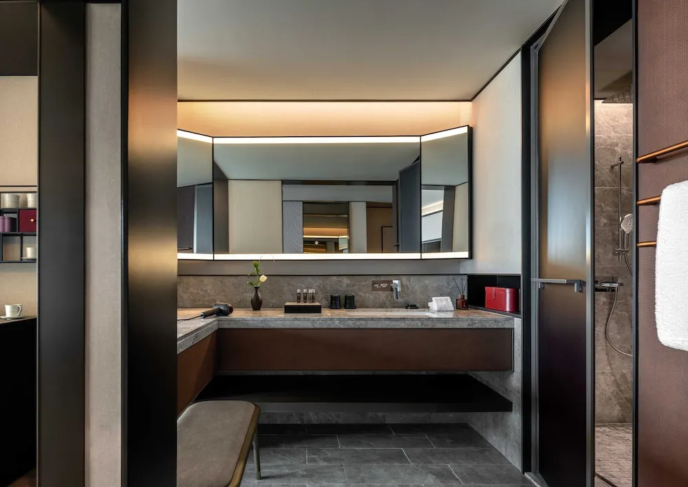 Joya Shanghai Lujiazui Hotel