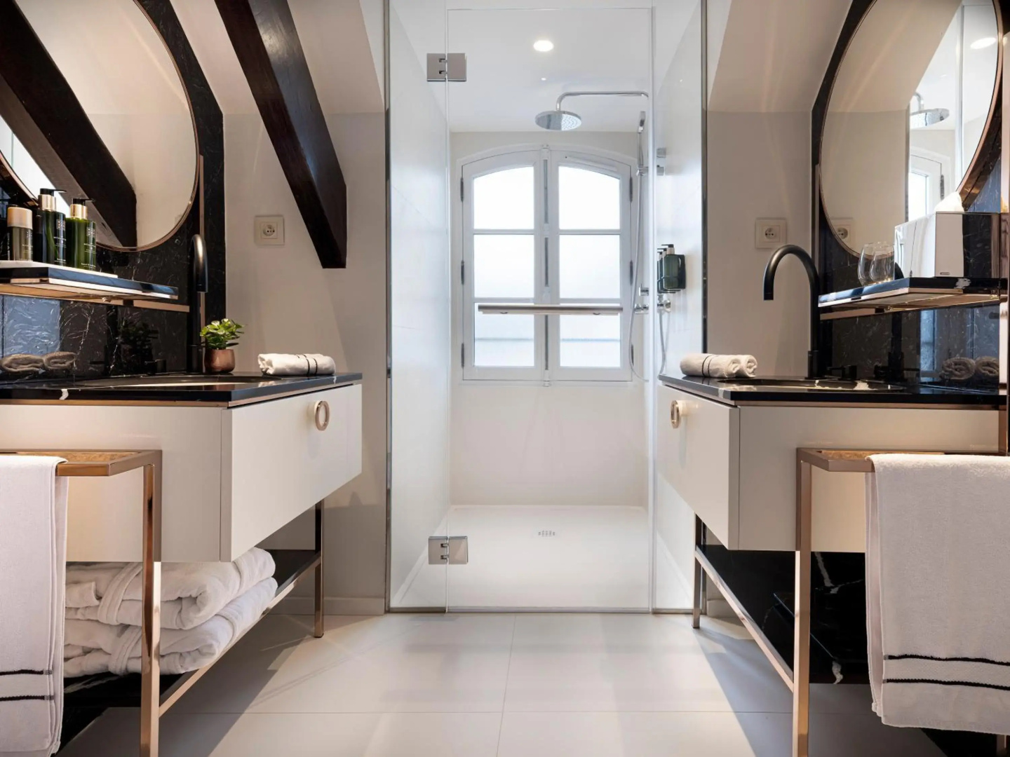 Photo - Maison Colbert, member of Meliá Collection  Notre-Dame
