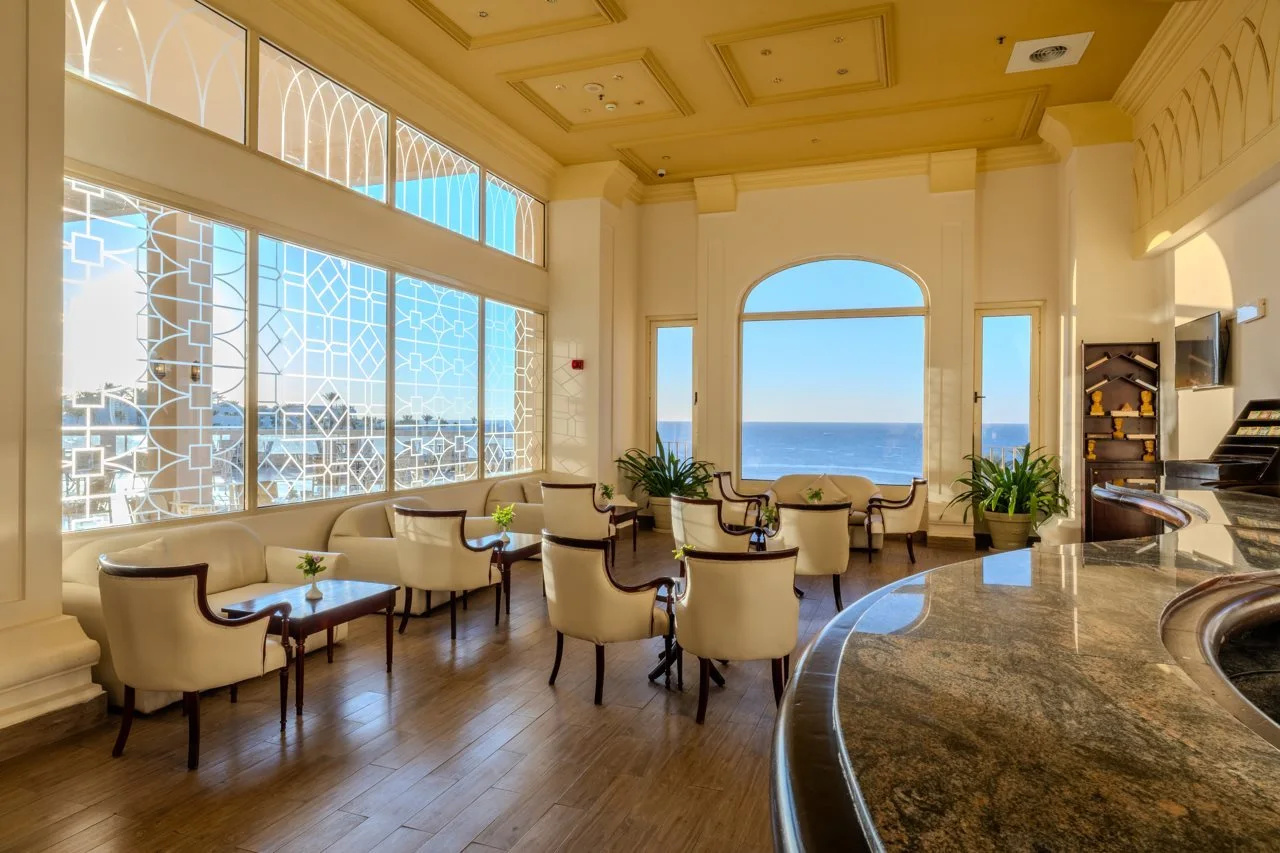Photo - Continental Plaza Beach Resort