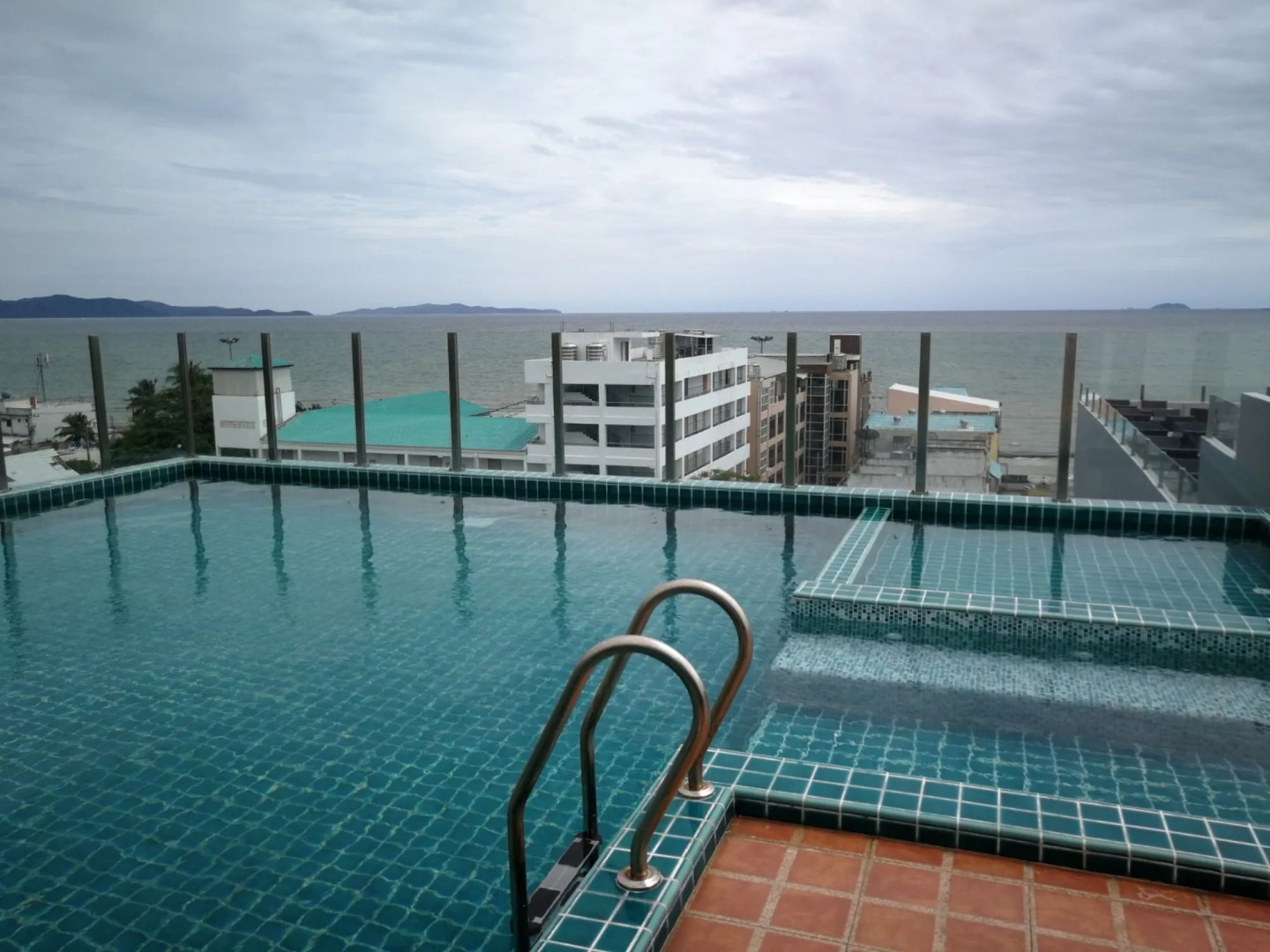 Photo - Golden Jomtien Beach Hotel