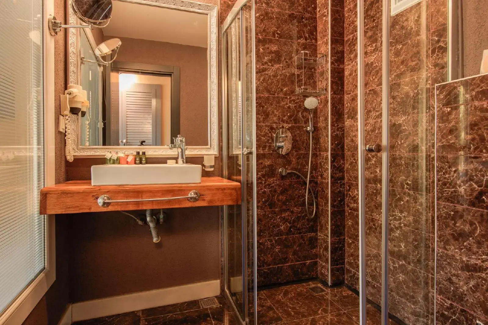 Foto - Morina Hotel