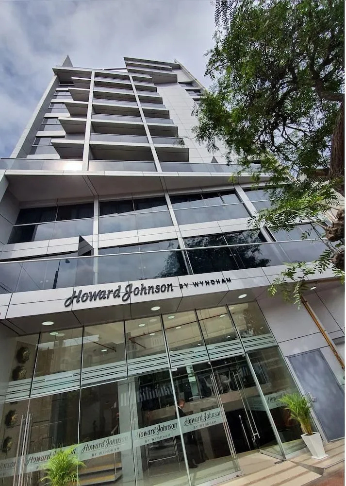 Foto - Howard Johnson by Wyndham Lima Miraflores Art House