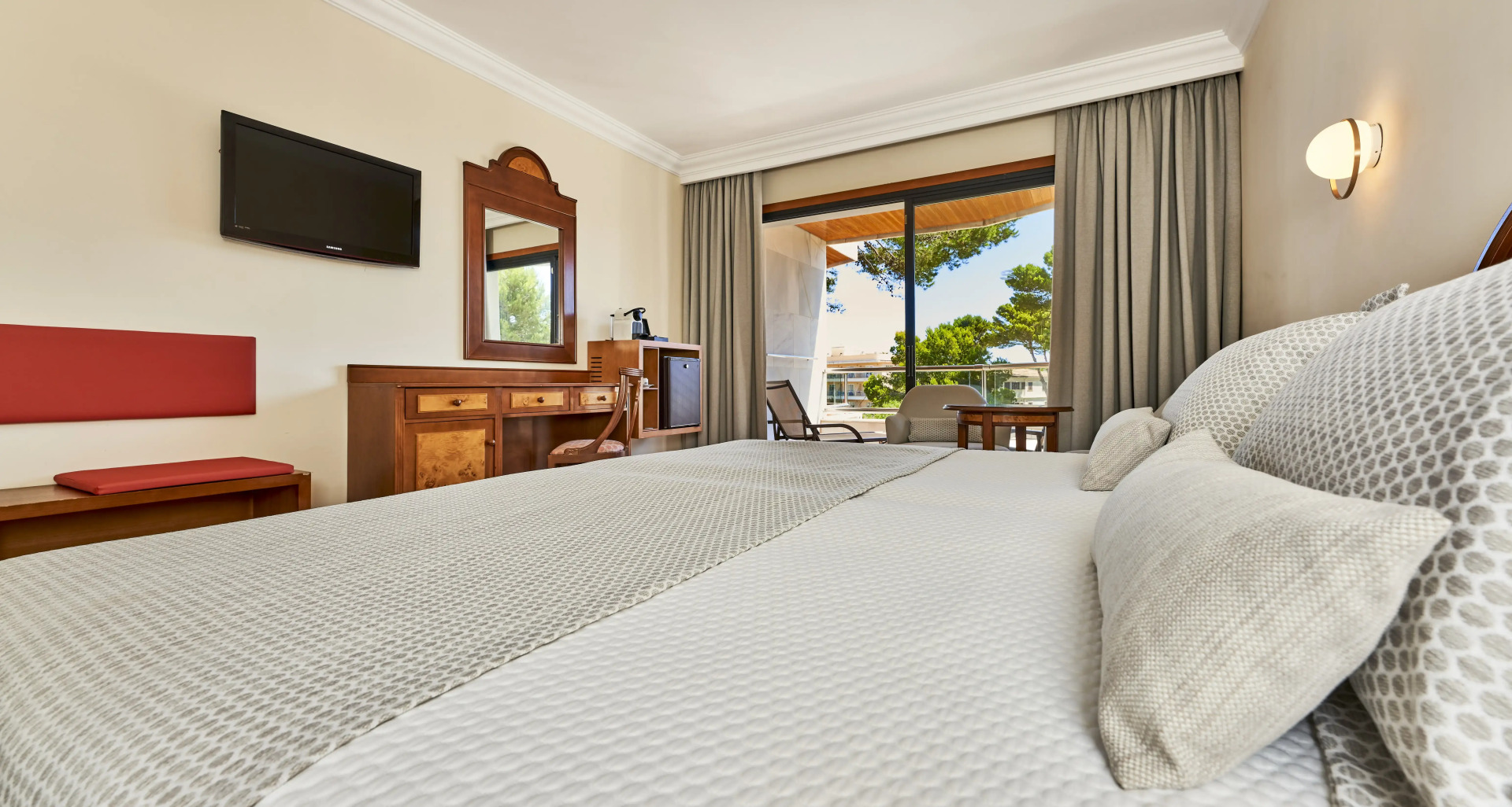 Photo - Hotel Serrano Palace