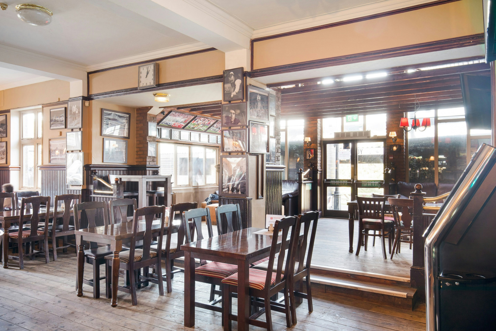 Photo - OYO The Green Man Pub and Hotel