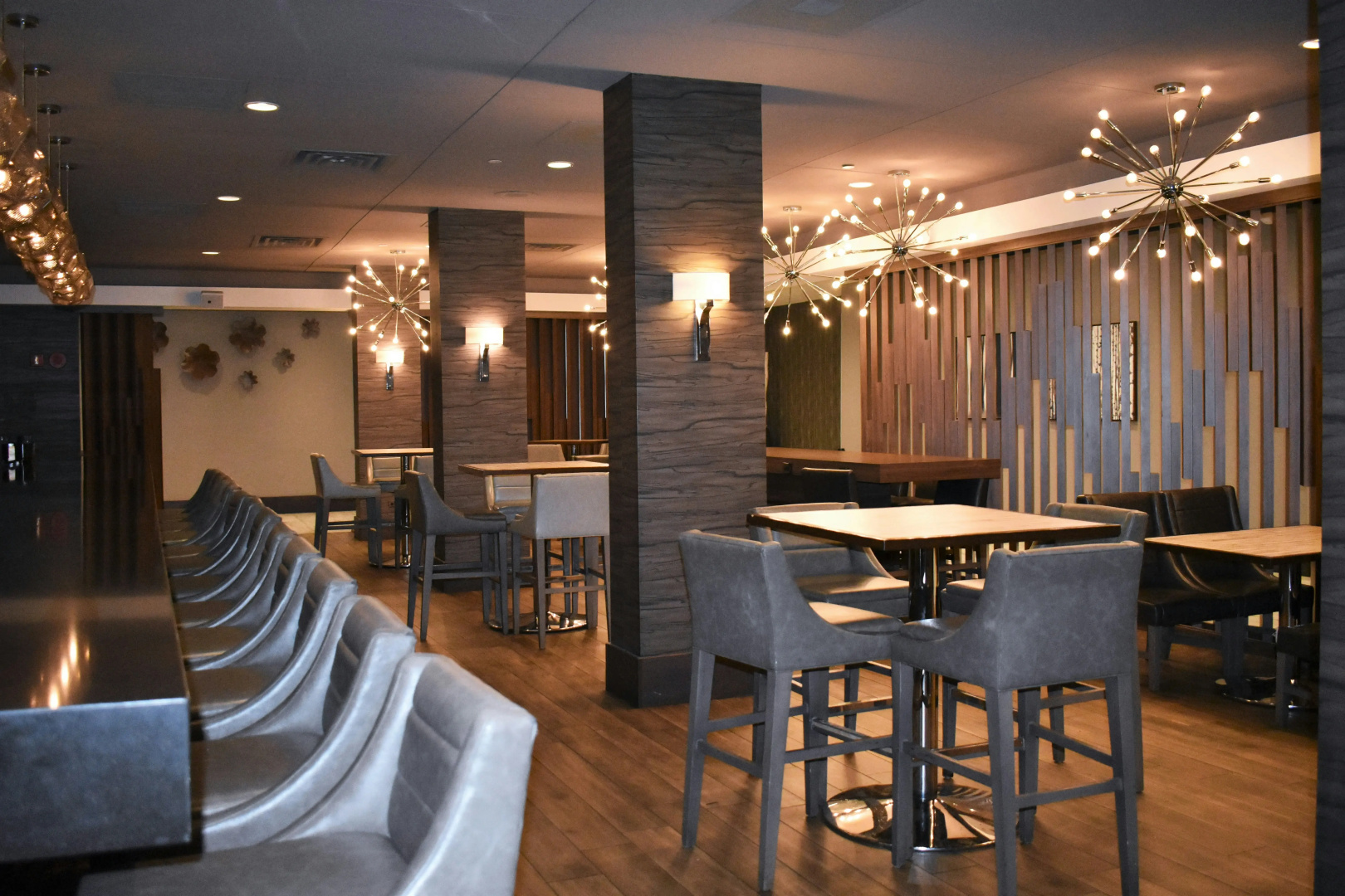 Foto - DoubleTree by Hilton Chicago - Oak Brook