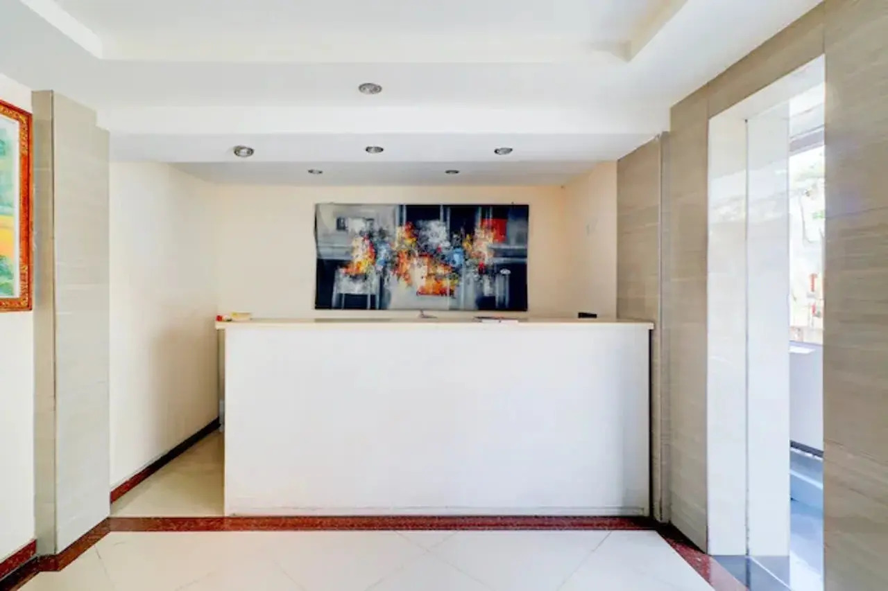 Foto - Collection O Near Bajra Sandi Monumen Formerly Grand Pondok Puri Ayu