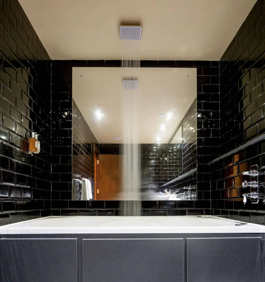 Photo - The Shankly Hotel