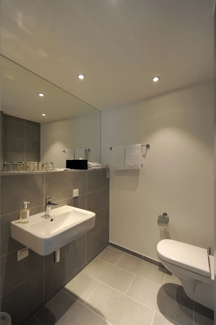 Photo - Bayer 89 Vi Vadi Hotel