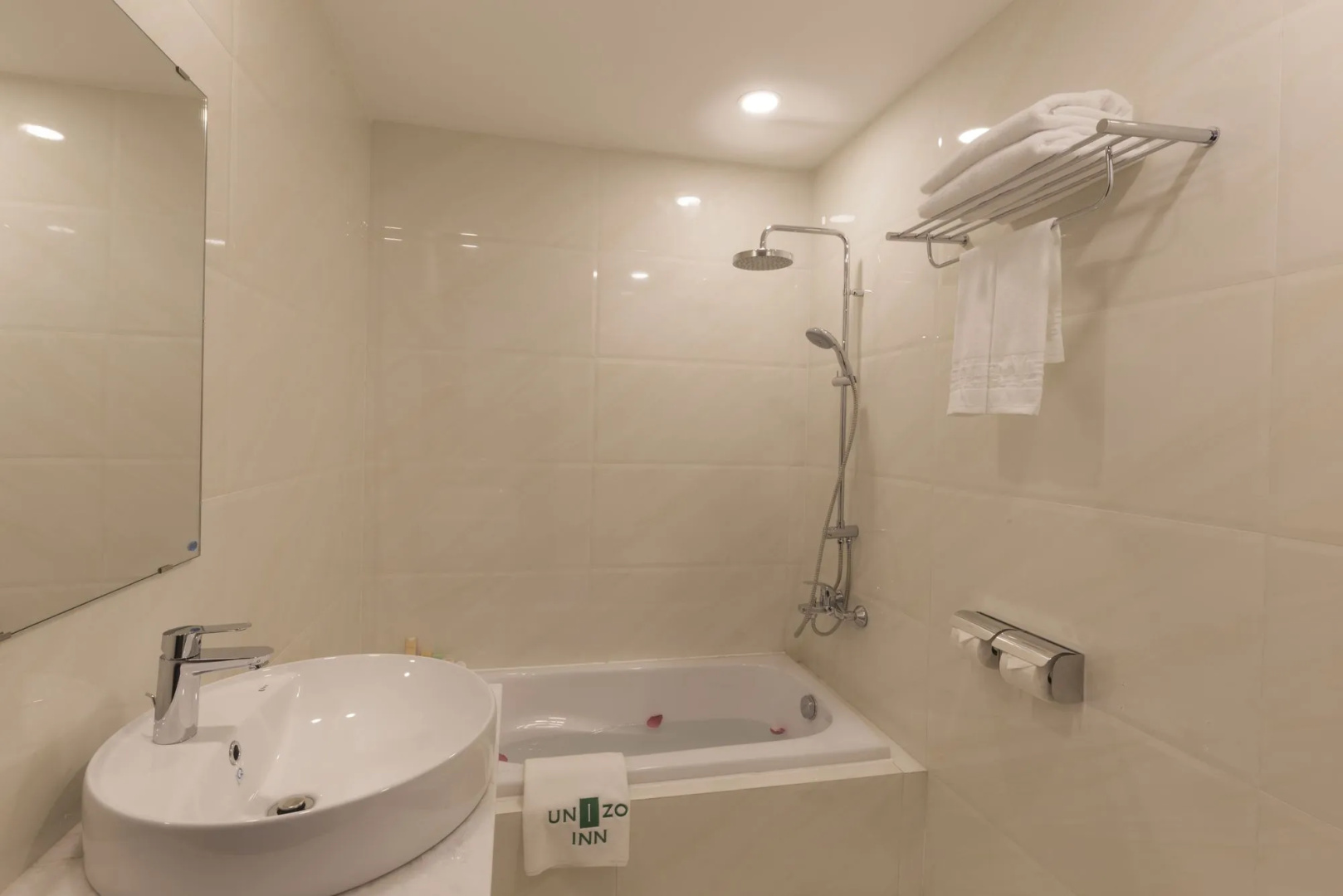 Foto - A25 Premium Hotel - 29 Le Thi Hong Gam