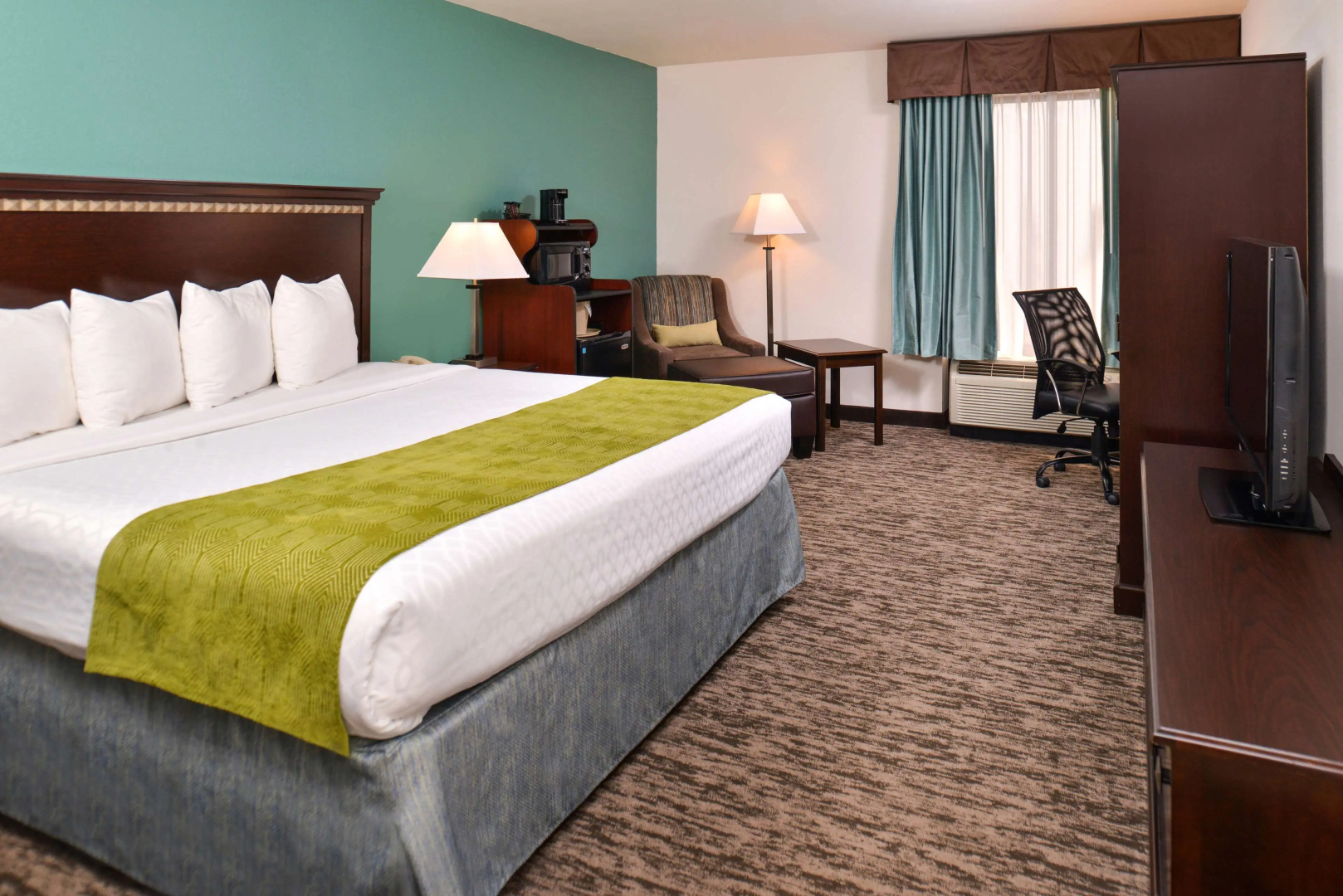 Photo - Best Western Plus Chicagoland - Countryside