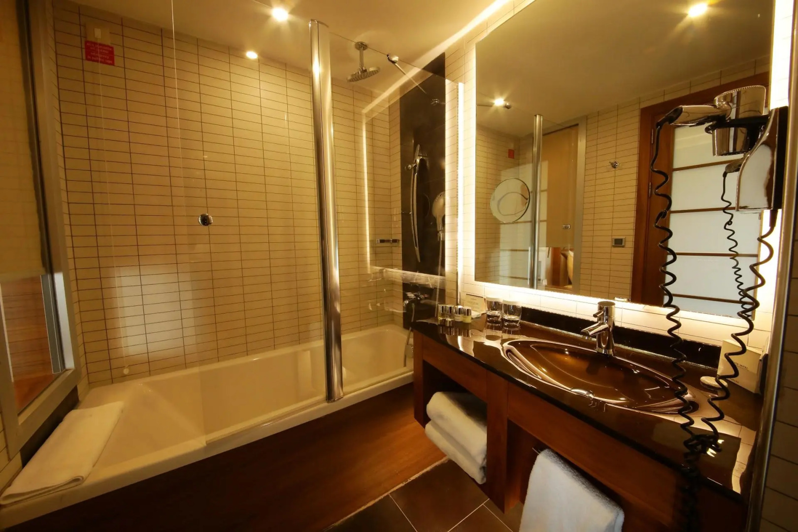 Photo - Cevahir Hotel Istanbul Asia