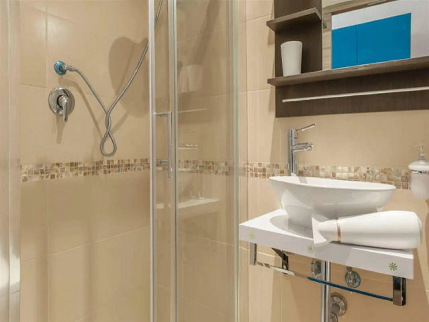 Foto - Sesto Suites Central