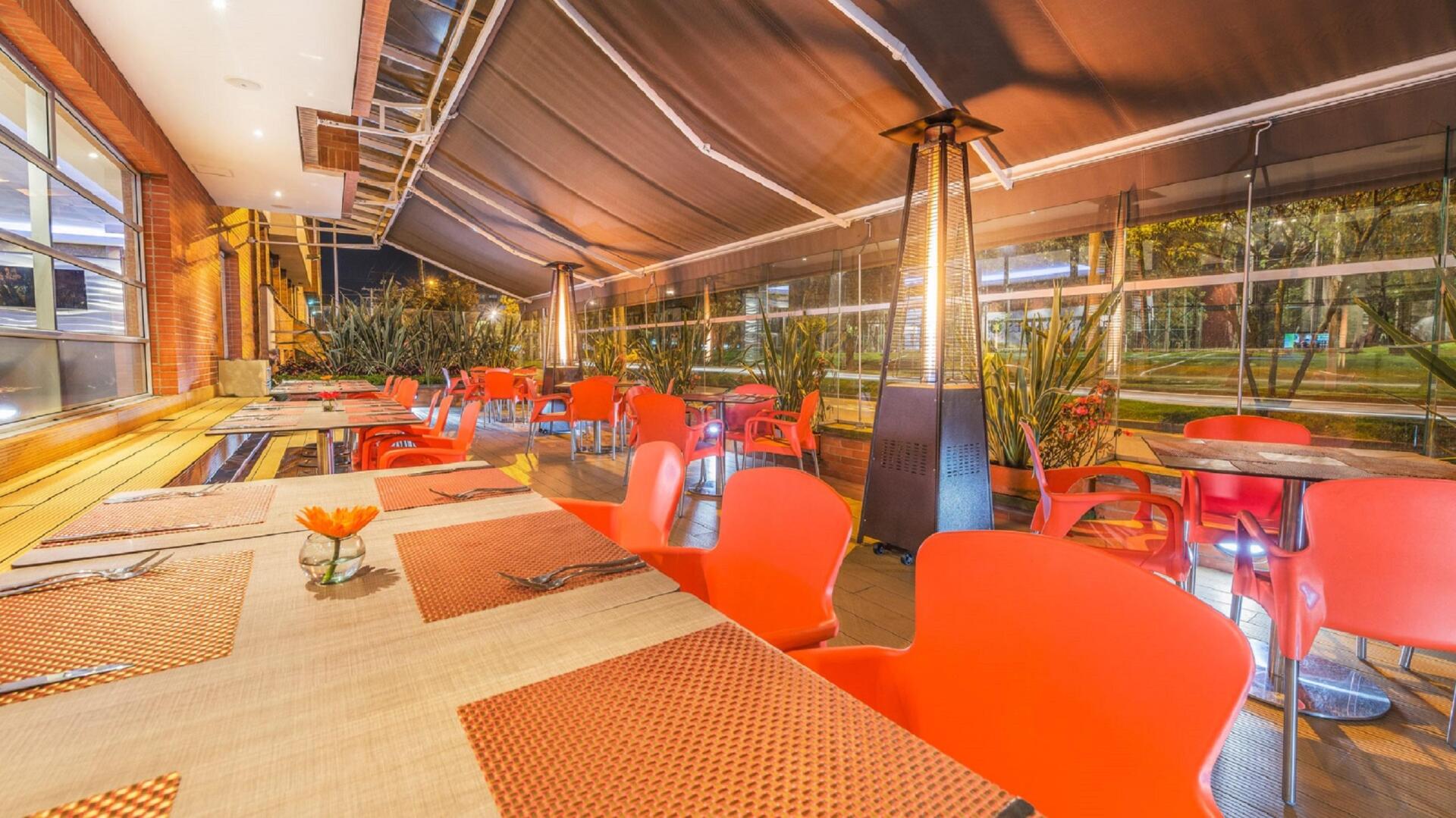 Foto - Hotel Plaza Suites