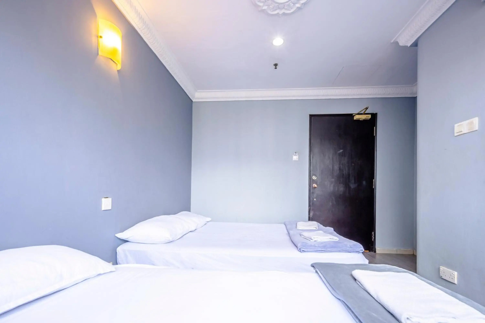 Photo - K Hotel 12