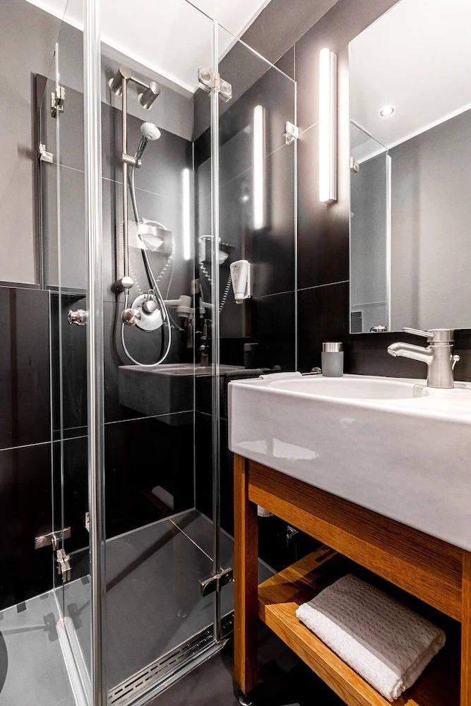 Photo - YoHo - The Young Hotel