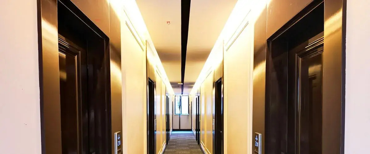 Photo - Sky Hill Hotel