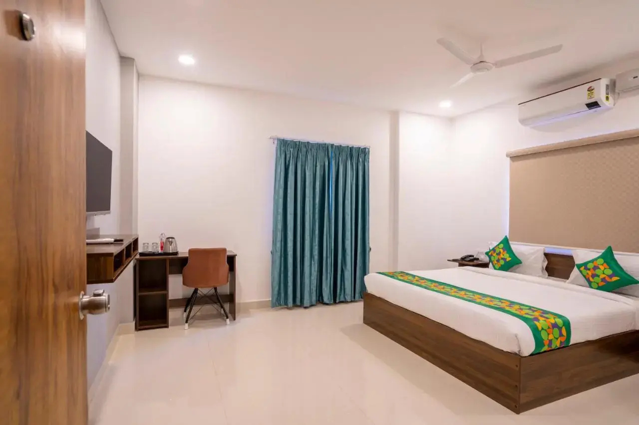 Photo - Treebo De Alphabet Gachibowli