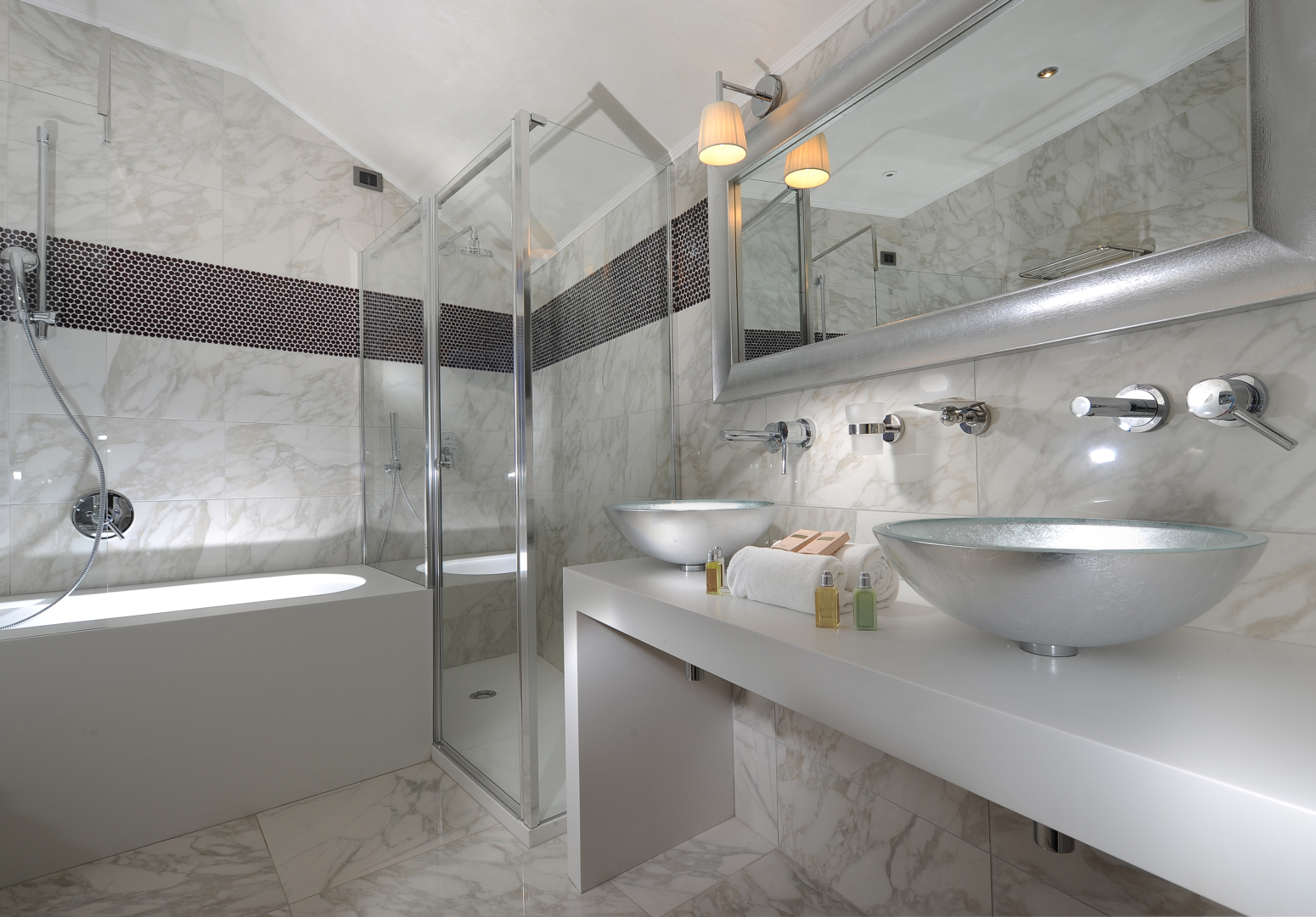 Photo - Carnival Palace - Venice Collection