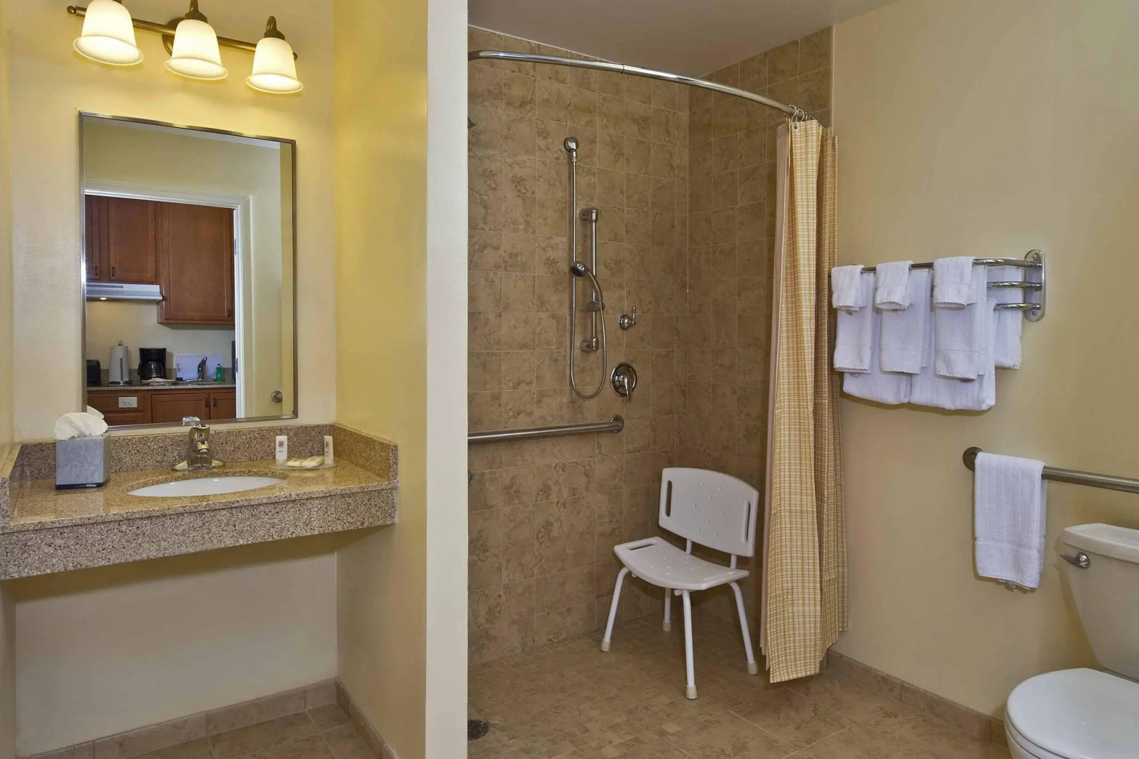 Foto - Towneplace Suites by Marriott Clinton at Joint Base Andrews