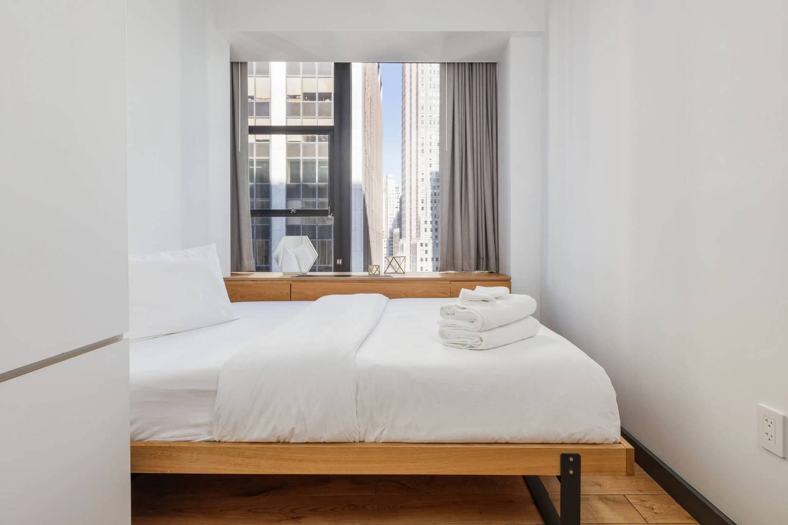 Photo - Placemakr Wall Street