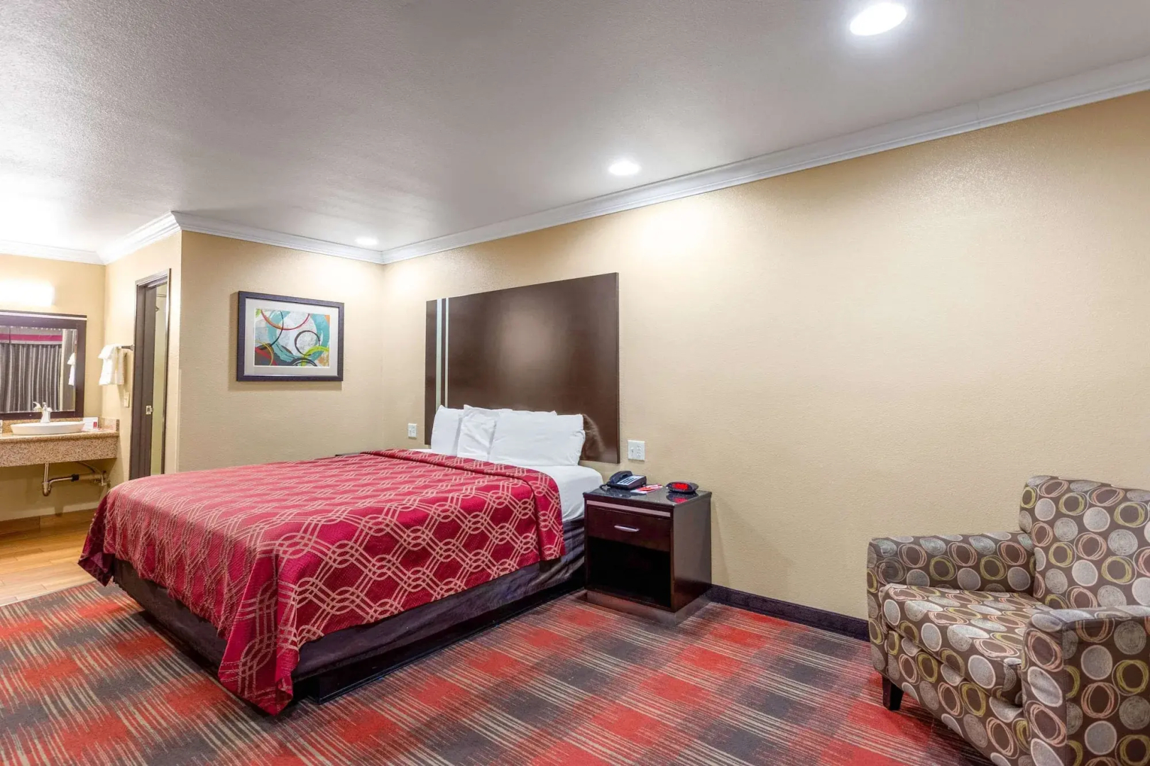 Photo - Econo Lodge Inn & Suites Escondido Downtown