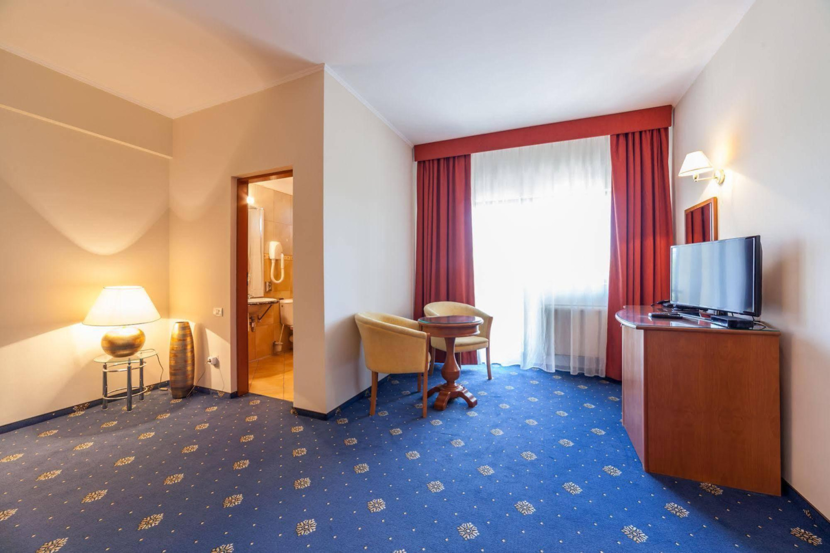 Foto - Hotel Sir Royal
