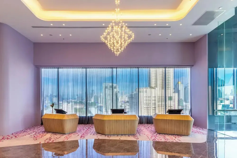 Photo - Queensland Hotel Bangkok