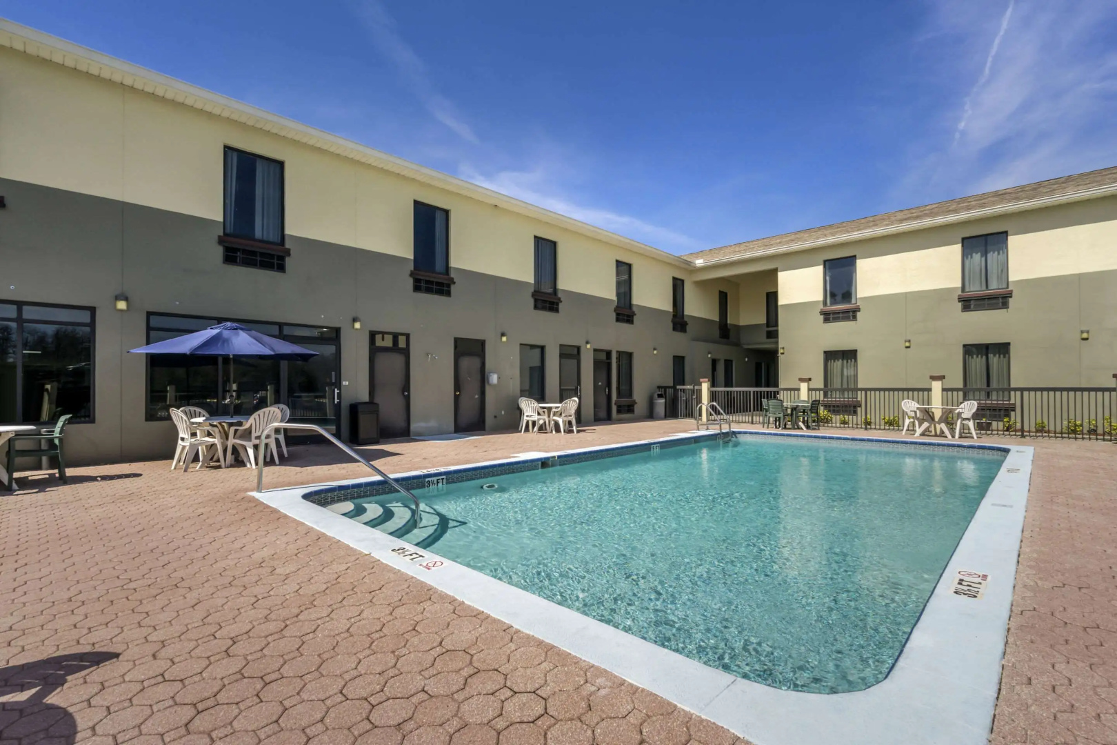Photo - Rodeway Inn Wesley Chapel
