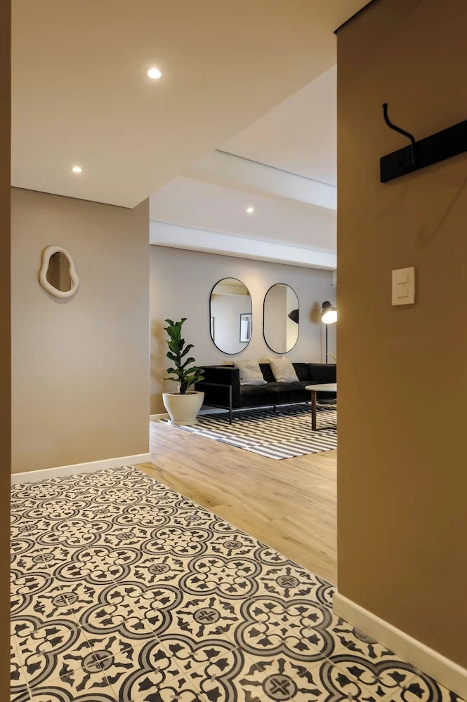 Foto - Nuevo Leon 155 by Wynwood House