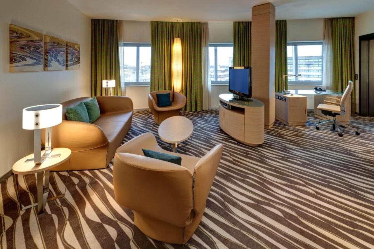 Photo - Hilton Frankfurt Airport