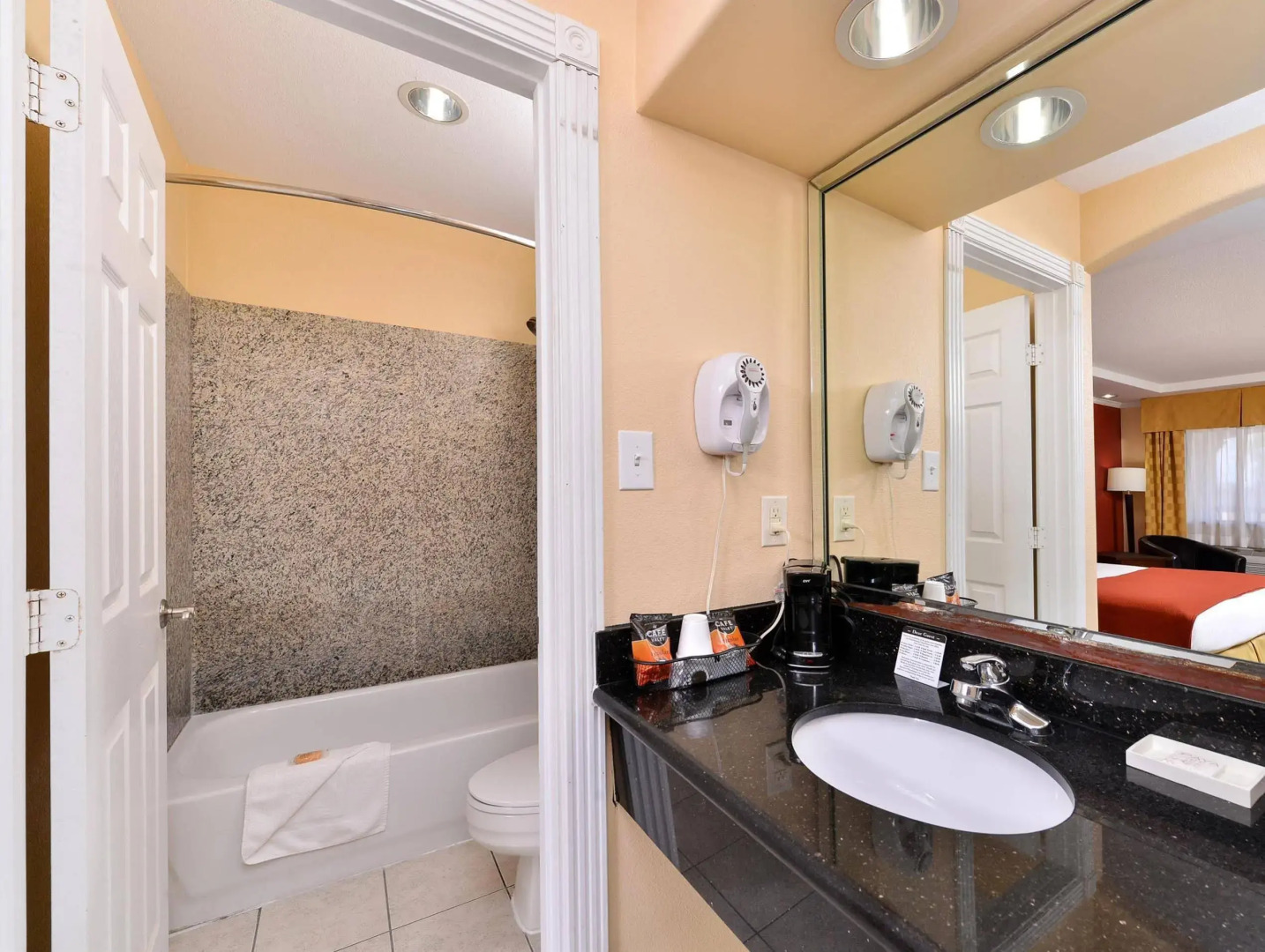 Foto - Americas Best Value Inn Angleton