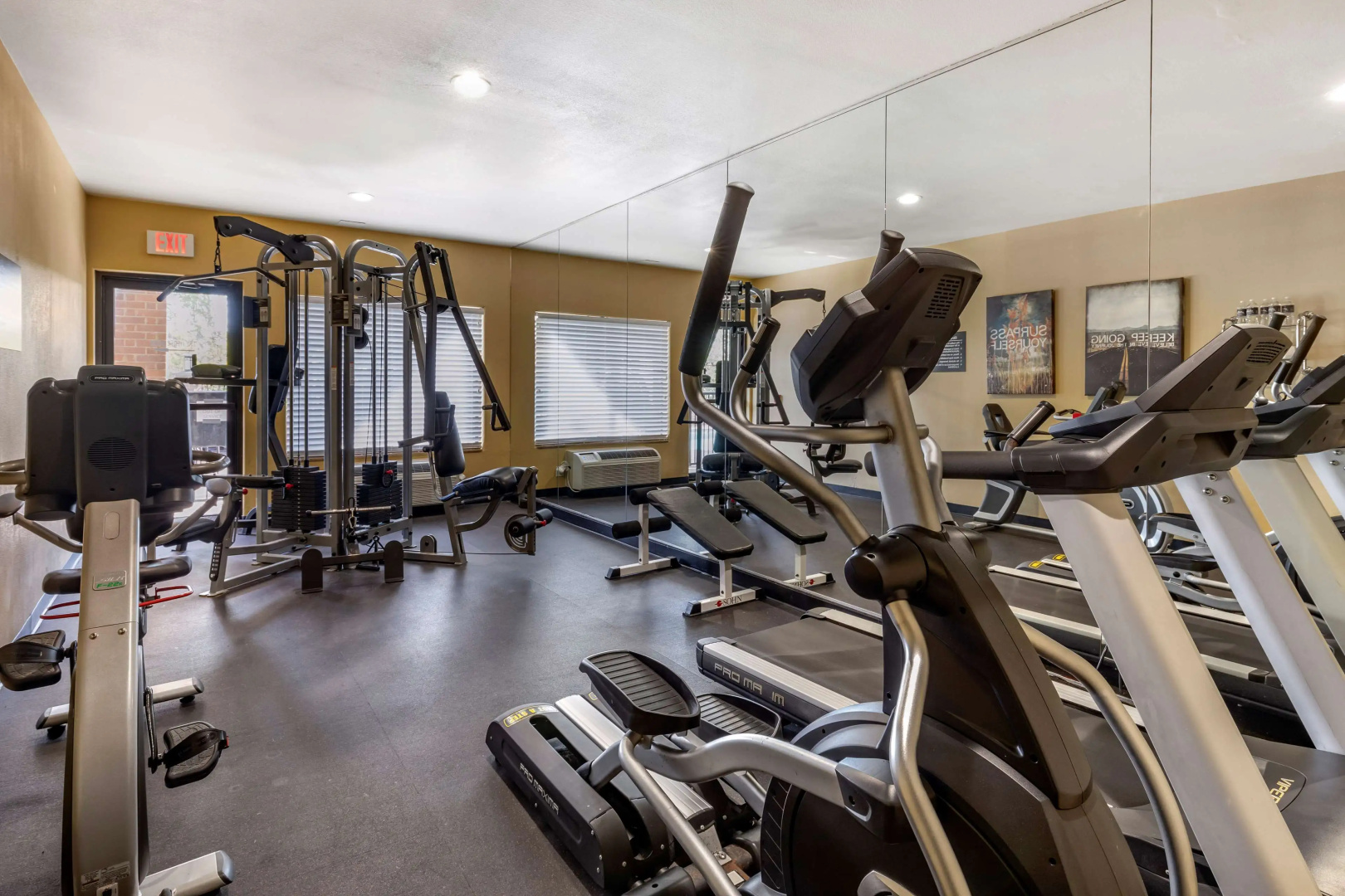 Photo - Best Western Plus DFW Airport Suites