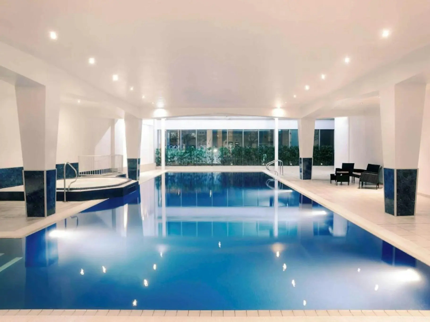 Foto - Holland House Hotel Cardiff By Sunday