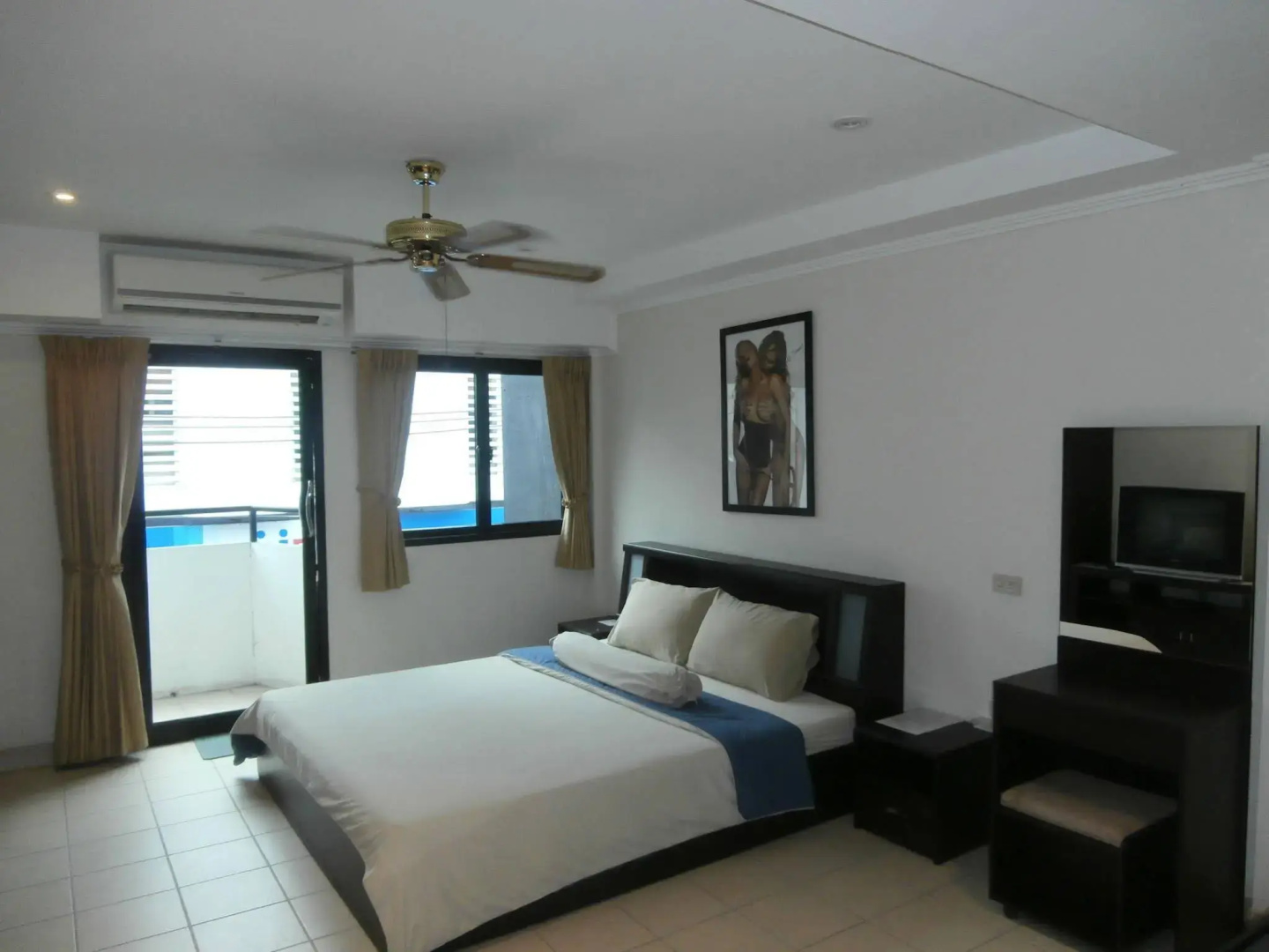 Photo - The Classroom Hotel