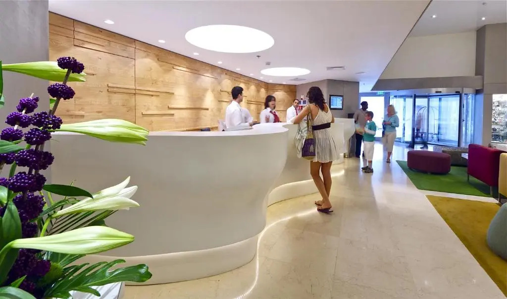 Photo - Metropolitan Hotel