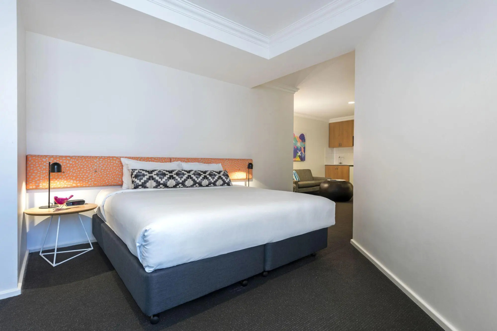 Photo - Oaks Perth Hotel