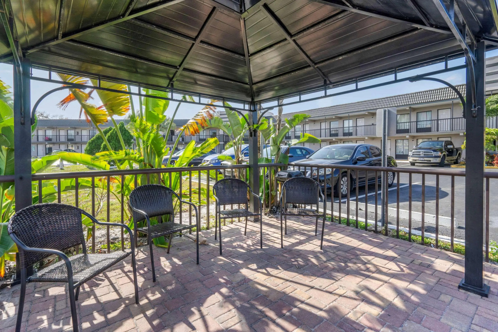 Photo - Rodeway Inn Clearwater-Dunedin