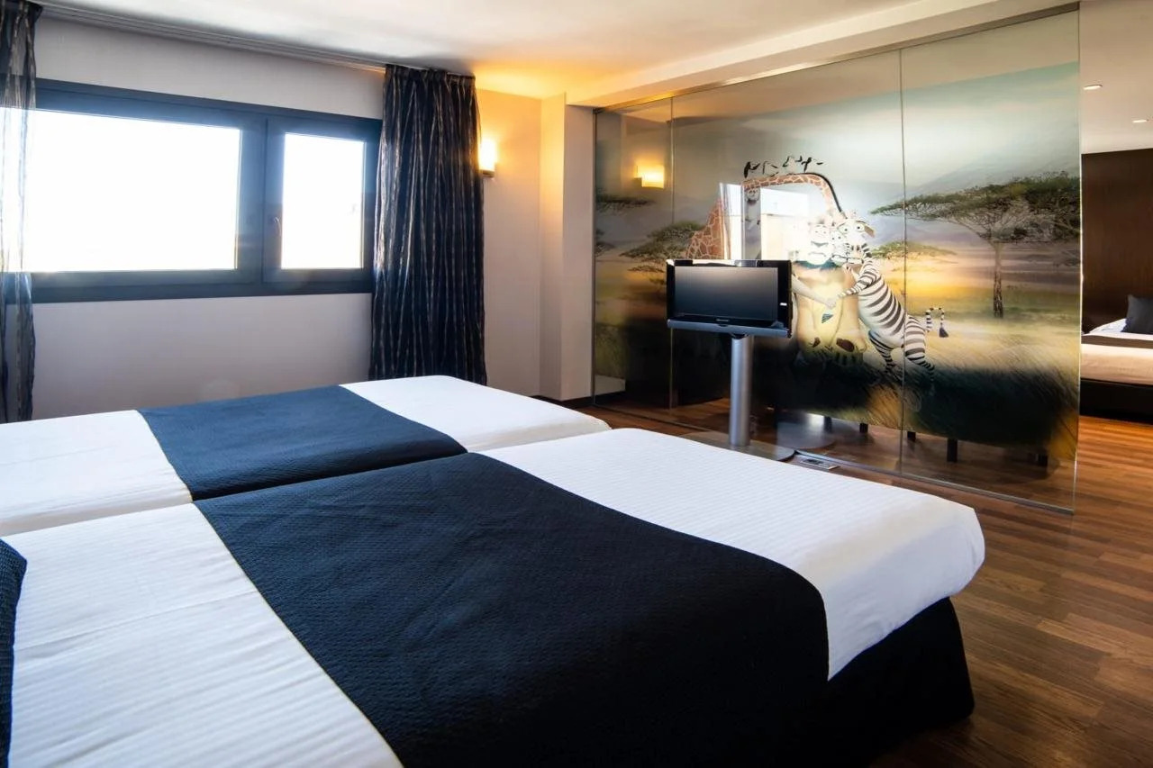 Foto - TaCH Madrid Airport