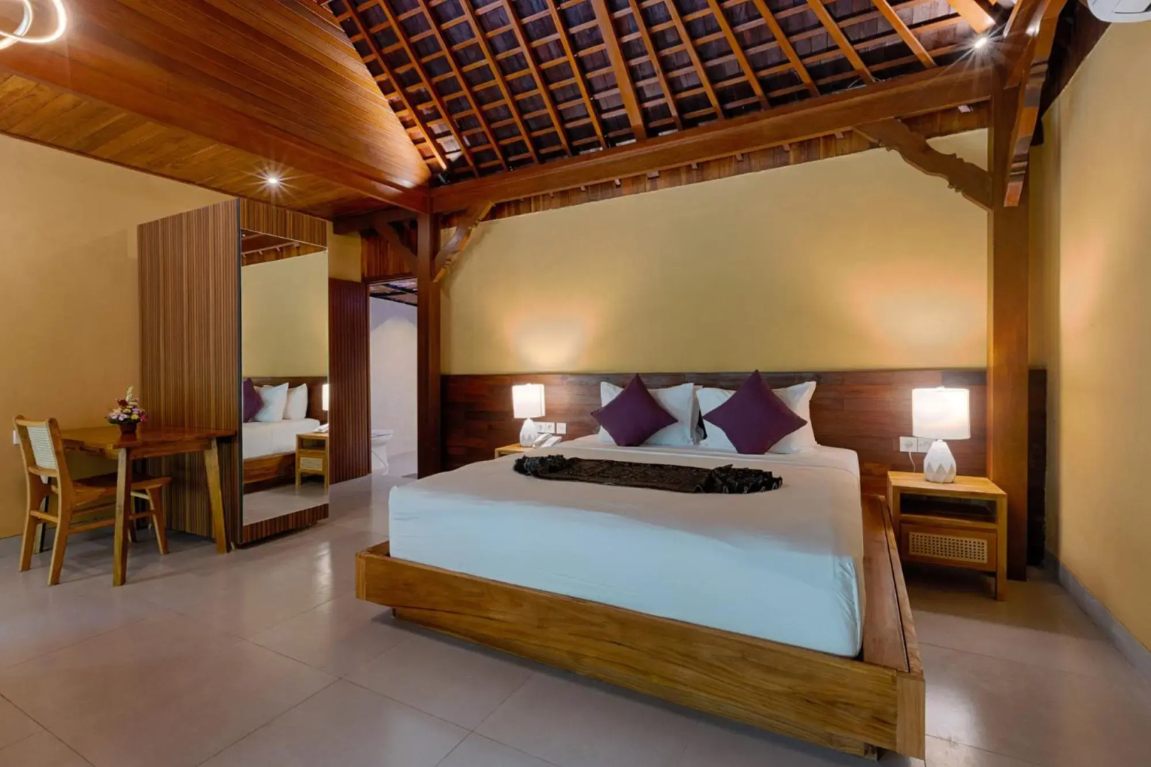 Foto - Samkhya Villas - Free 1x Floating Breakfast or Minibar