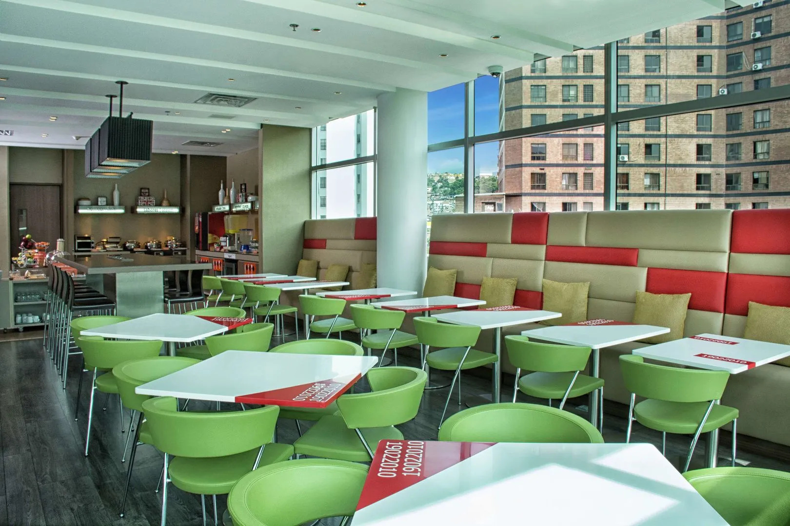 Foto - Hampton by Hilton Cali