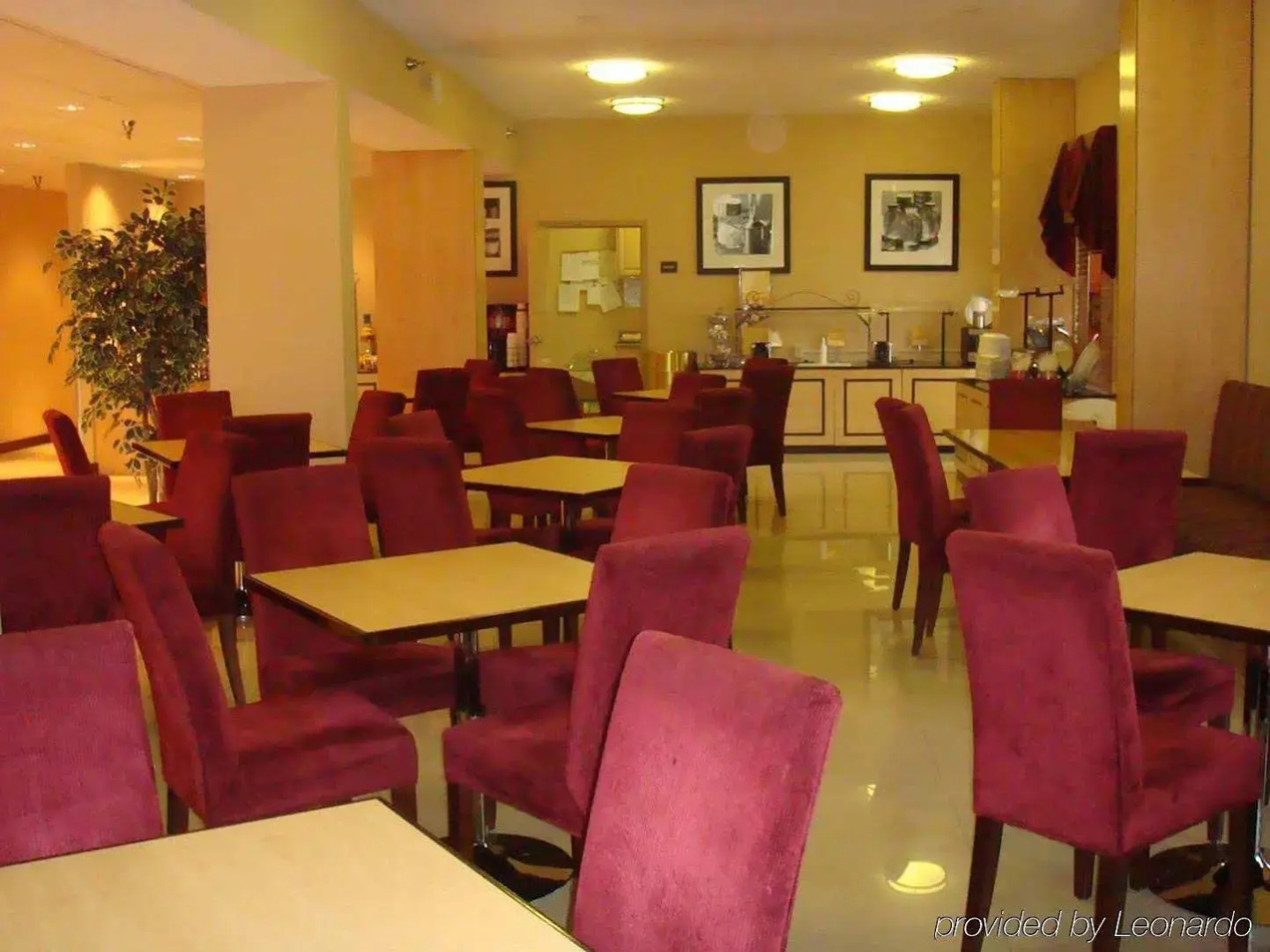 Photo - Hampton Inn Closest to Universal Orlando
