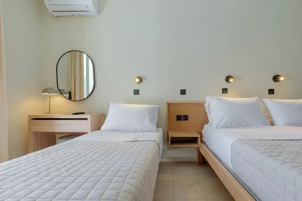 Photo - Kamari Apartments