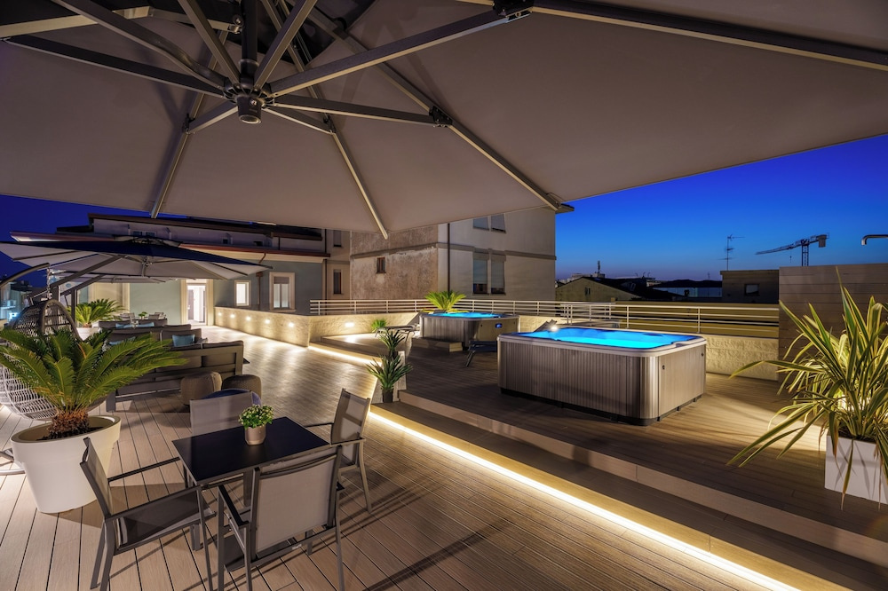 Photo - Vi Suites