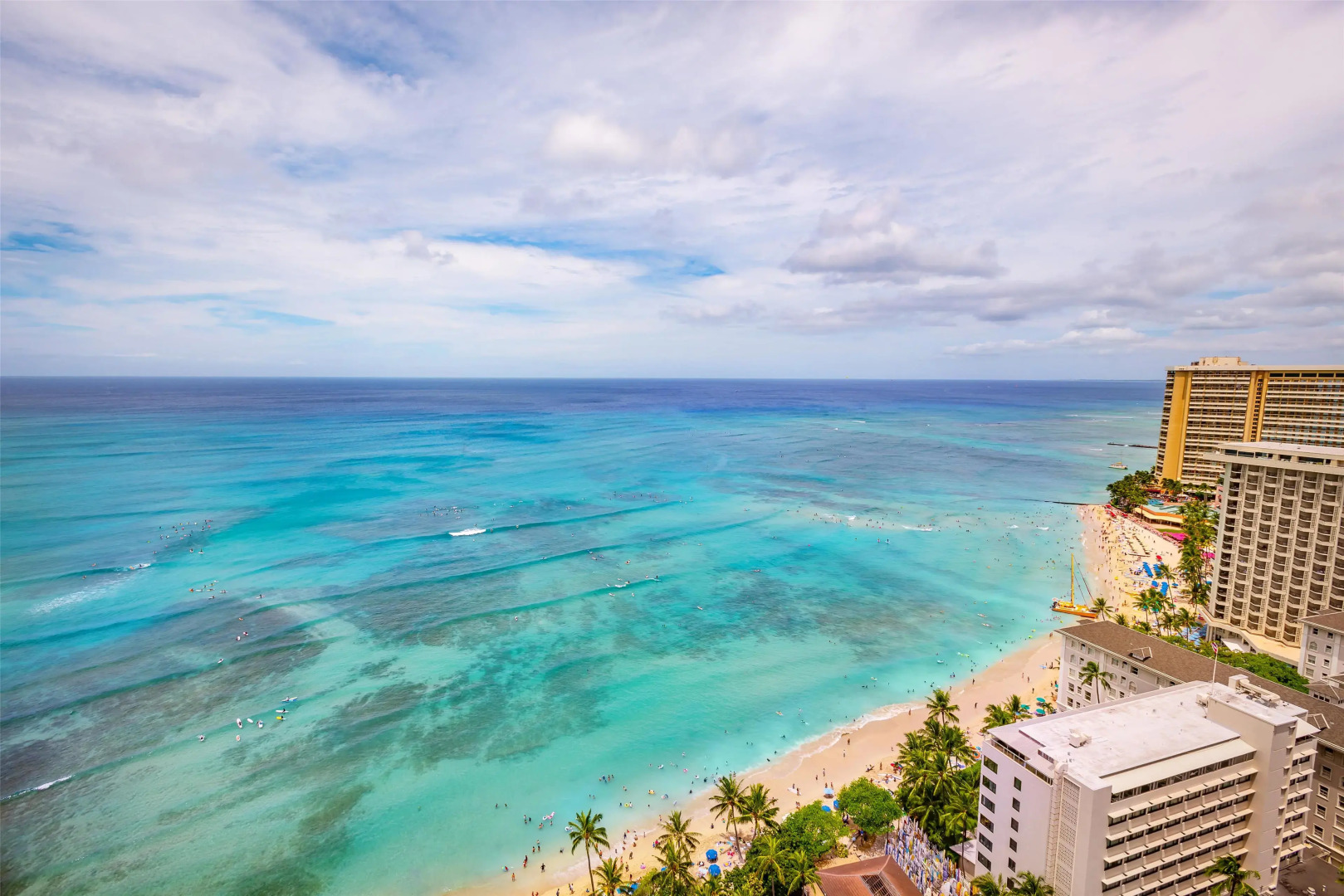 Photo - Hyatt Regency Waikiki Beach Resort & Spa