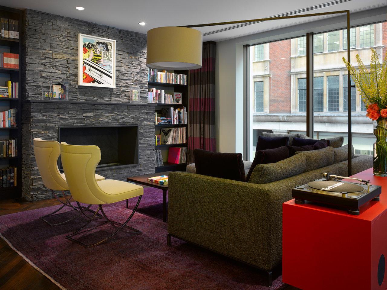 Photo - South Place Hotel