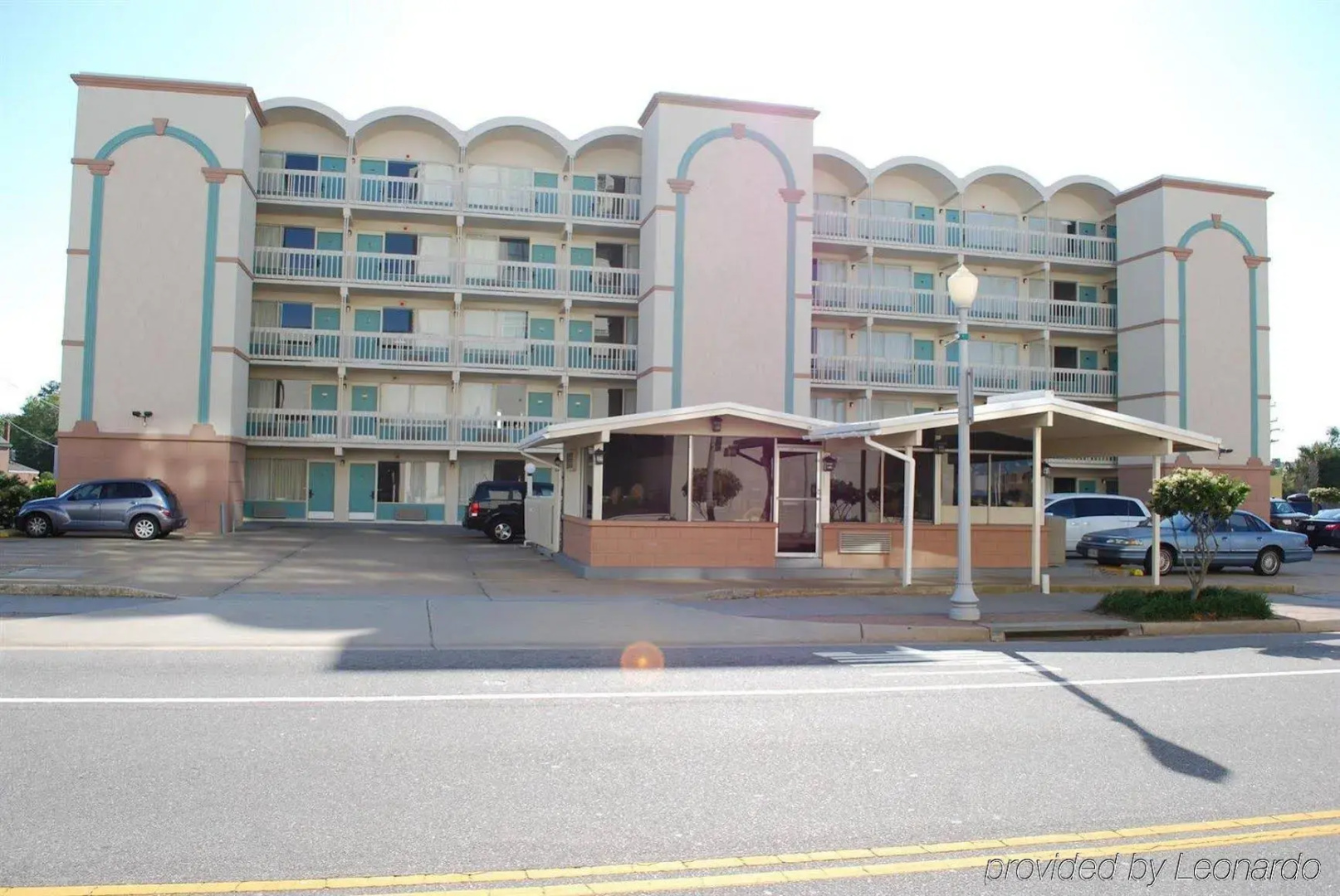 Photo - SureStay Hotel by Best Western Virginia Beach Royal Clipper