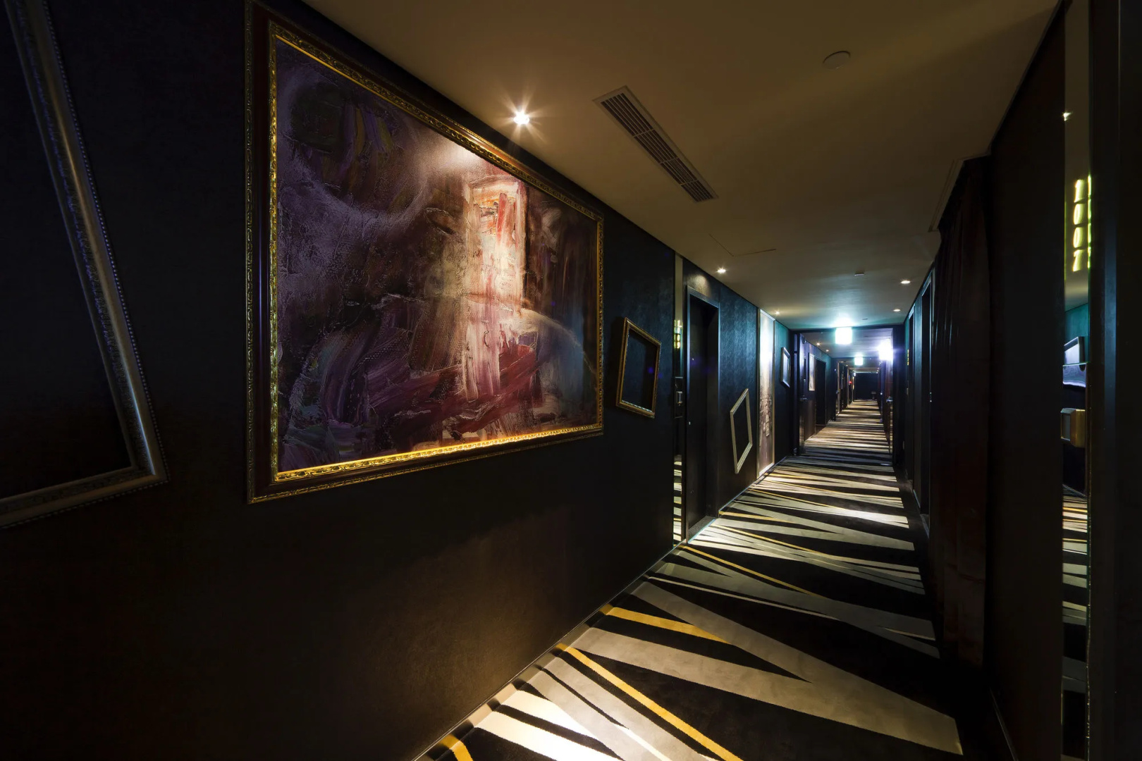 Photo - Fx Hotel Taipei Nanjing East Road